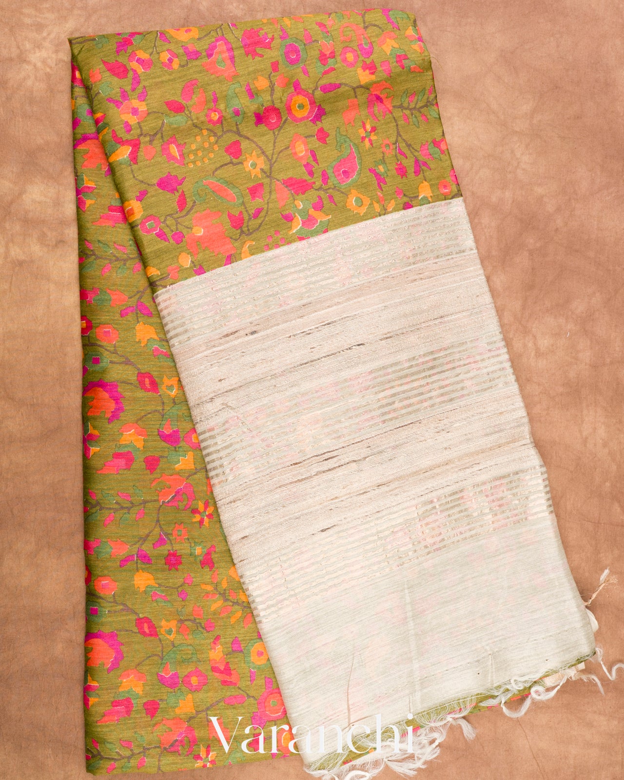 Mehandi Green Paisley Digital Printed Pure Moonga Tussar Silk Saree