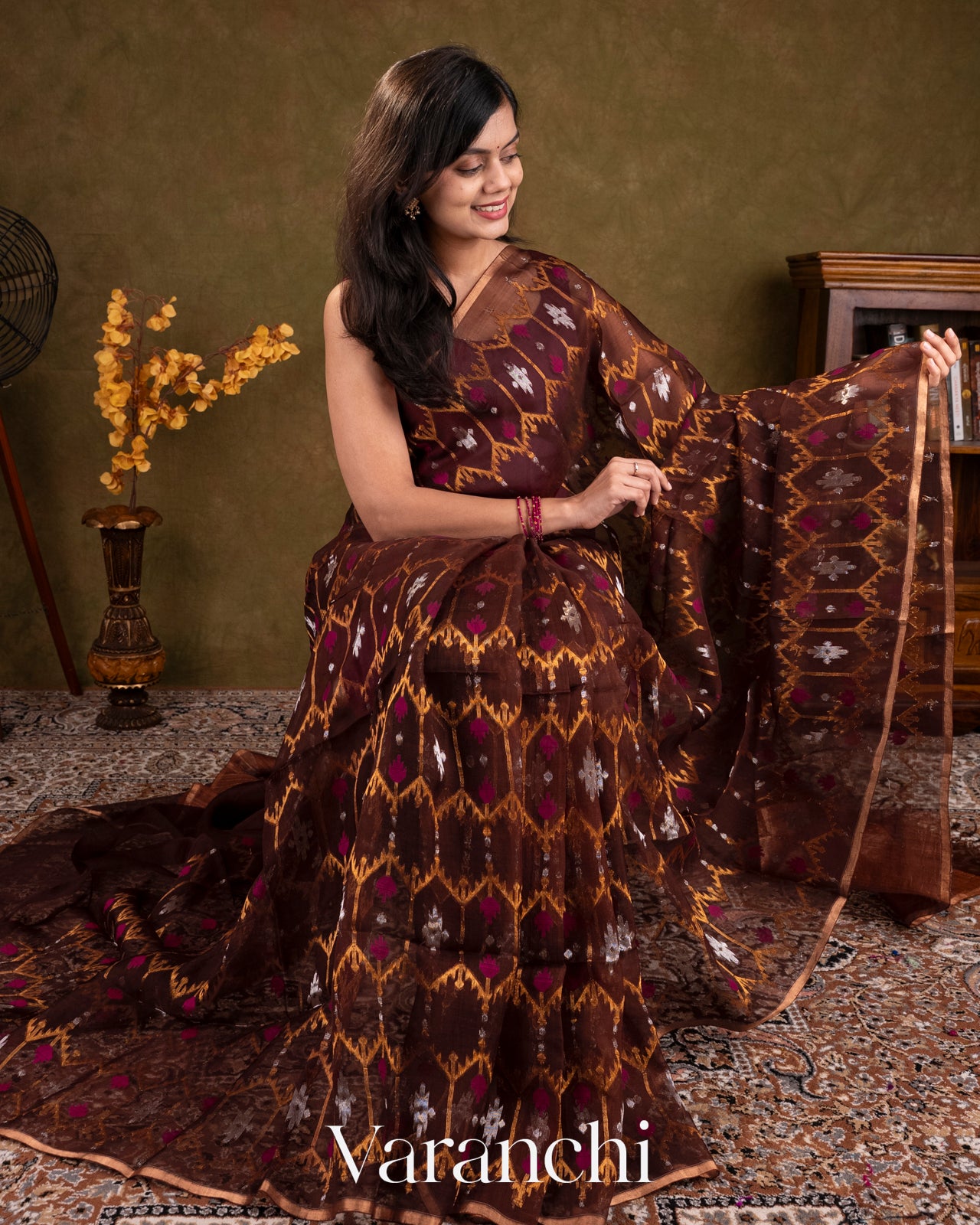 Coffee Brown Dhakai Jamdhani Pure Muslin Silk Handloom Saree