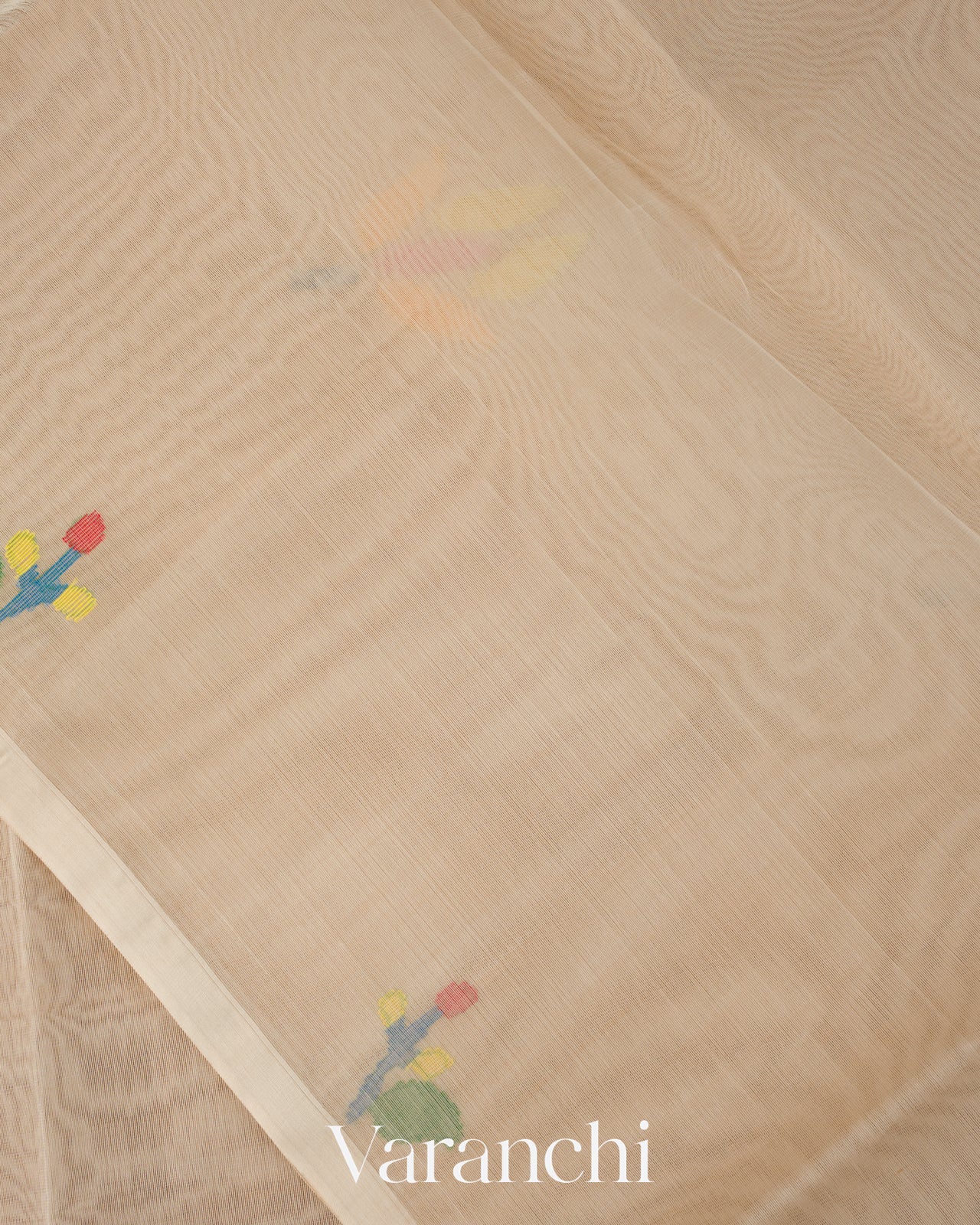 
Ivory Jamdani Pure Muslin Silk Handloom Saree

