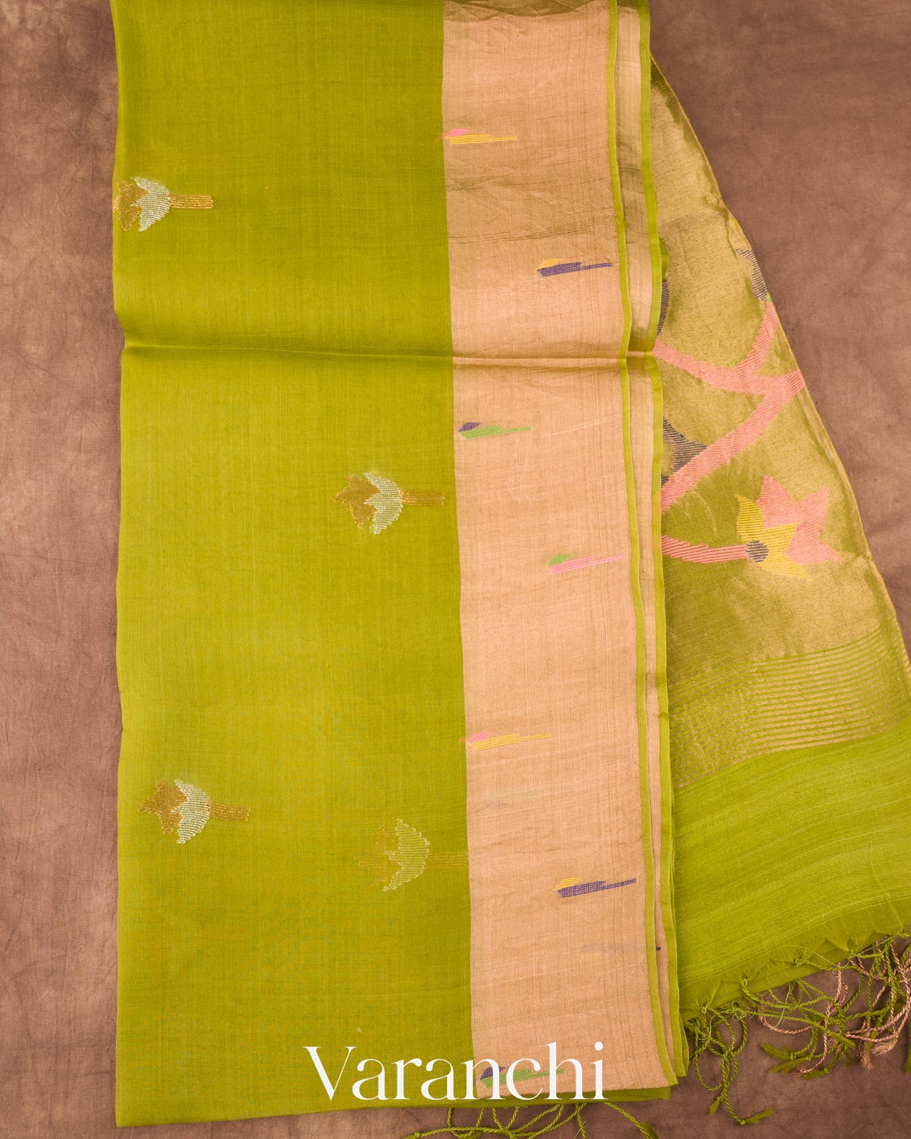 Mehandi Green Jamdani Pure Muslin Silk Handloom Saree