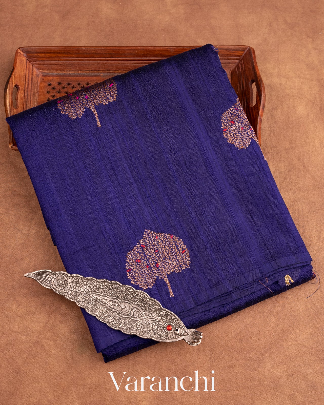 Navy Blue Borderless Pure Raw Silk Handloom Saree