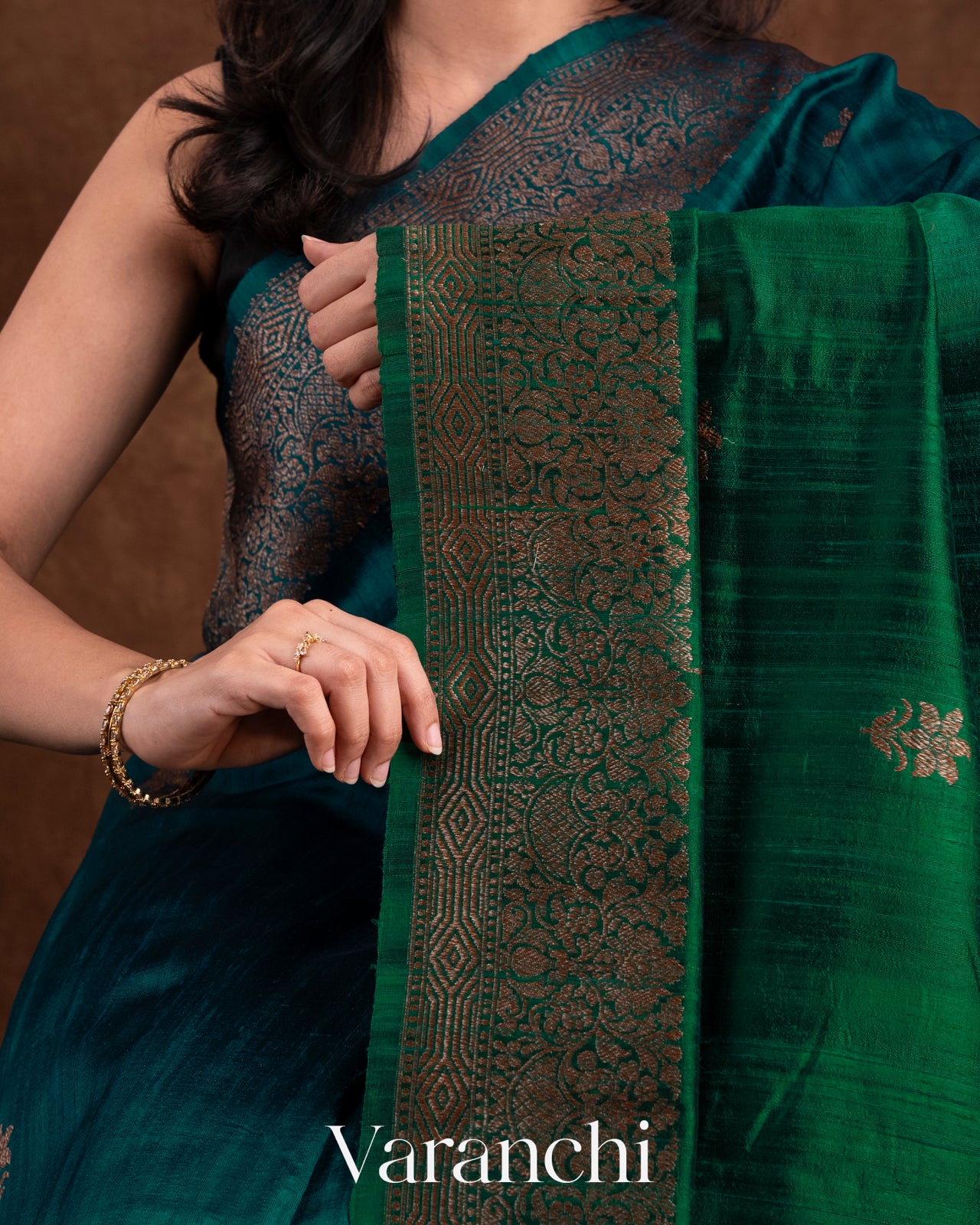 Peacock Blue Ombre-Dyed Raw Silk Handloom Saree