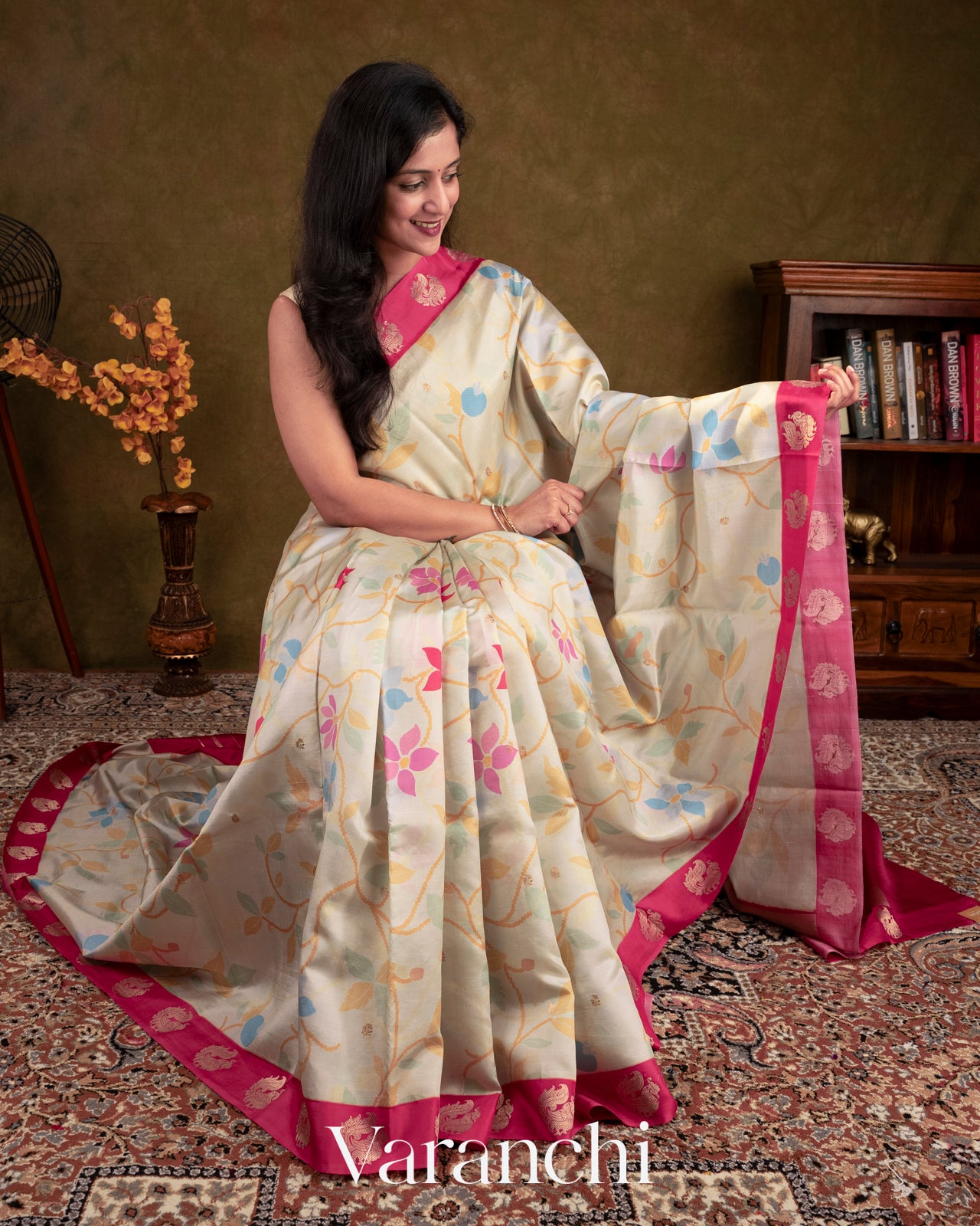 Off White Floral Printed Pure Raw Mango Silk Handloom Saree