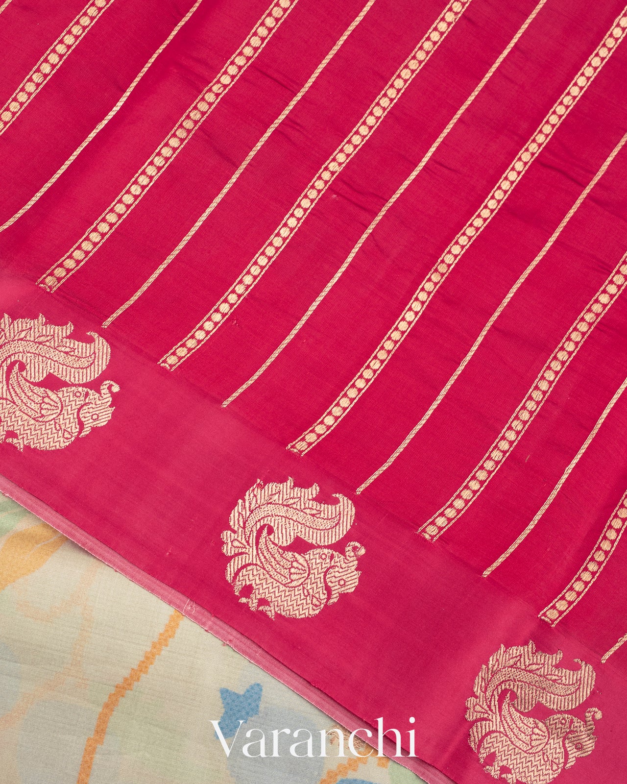 Off White Floral Printed Pure Raw Mango Silk Handloom Saree