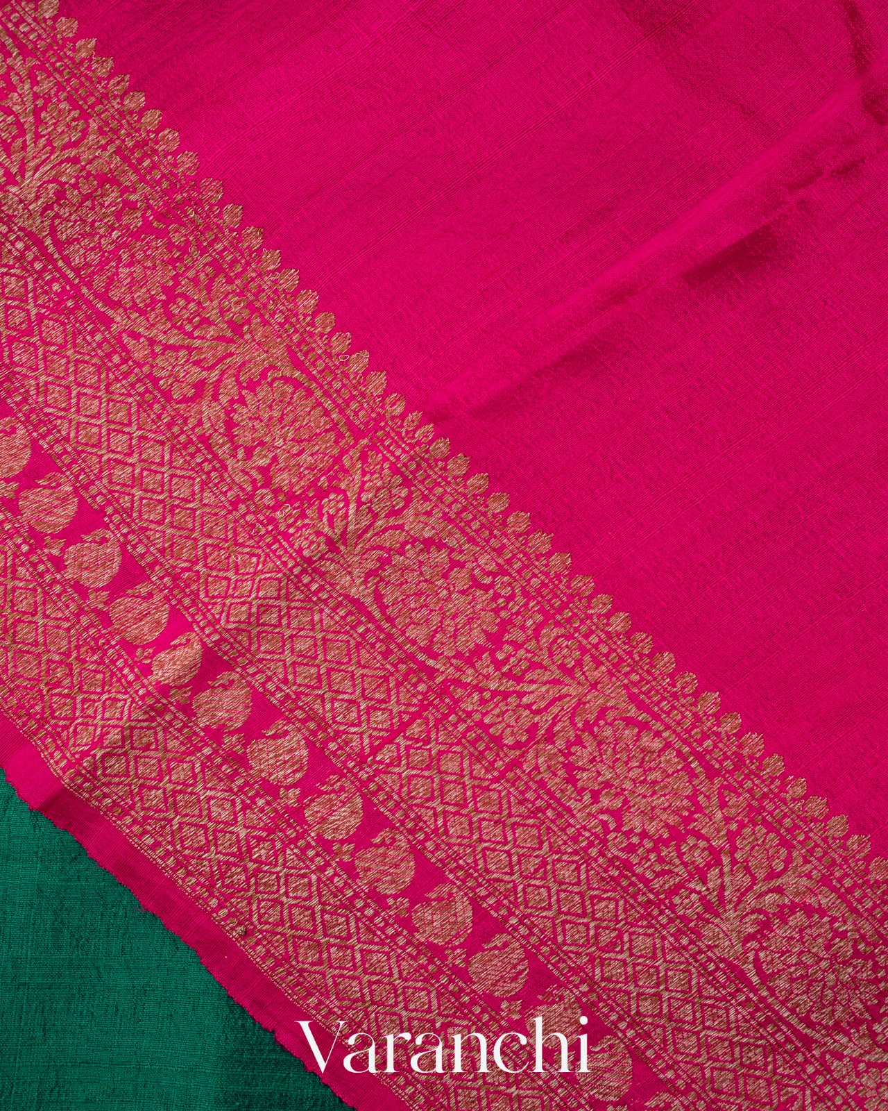 Emerald Green Pure Raw Silk Handloom Saree