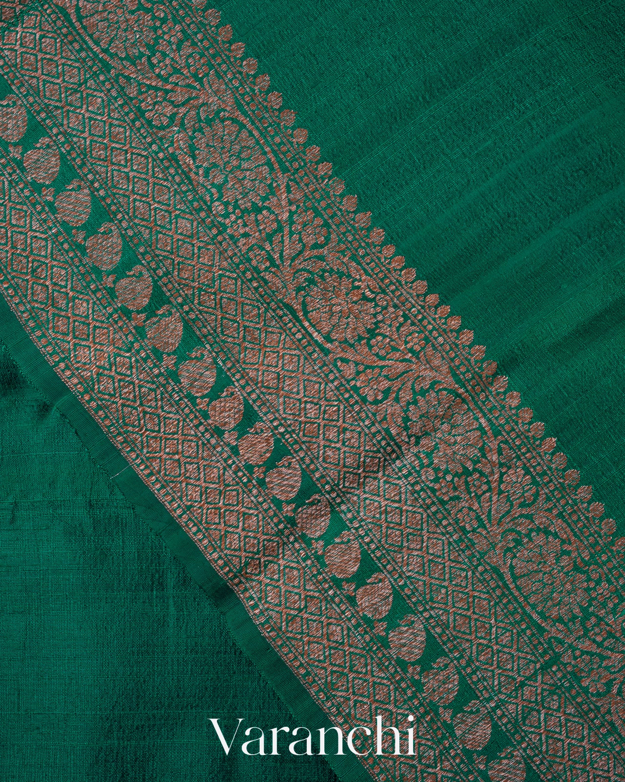 Emerald Green Pure Raw Silk Handloom Saree