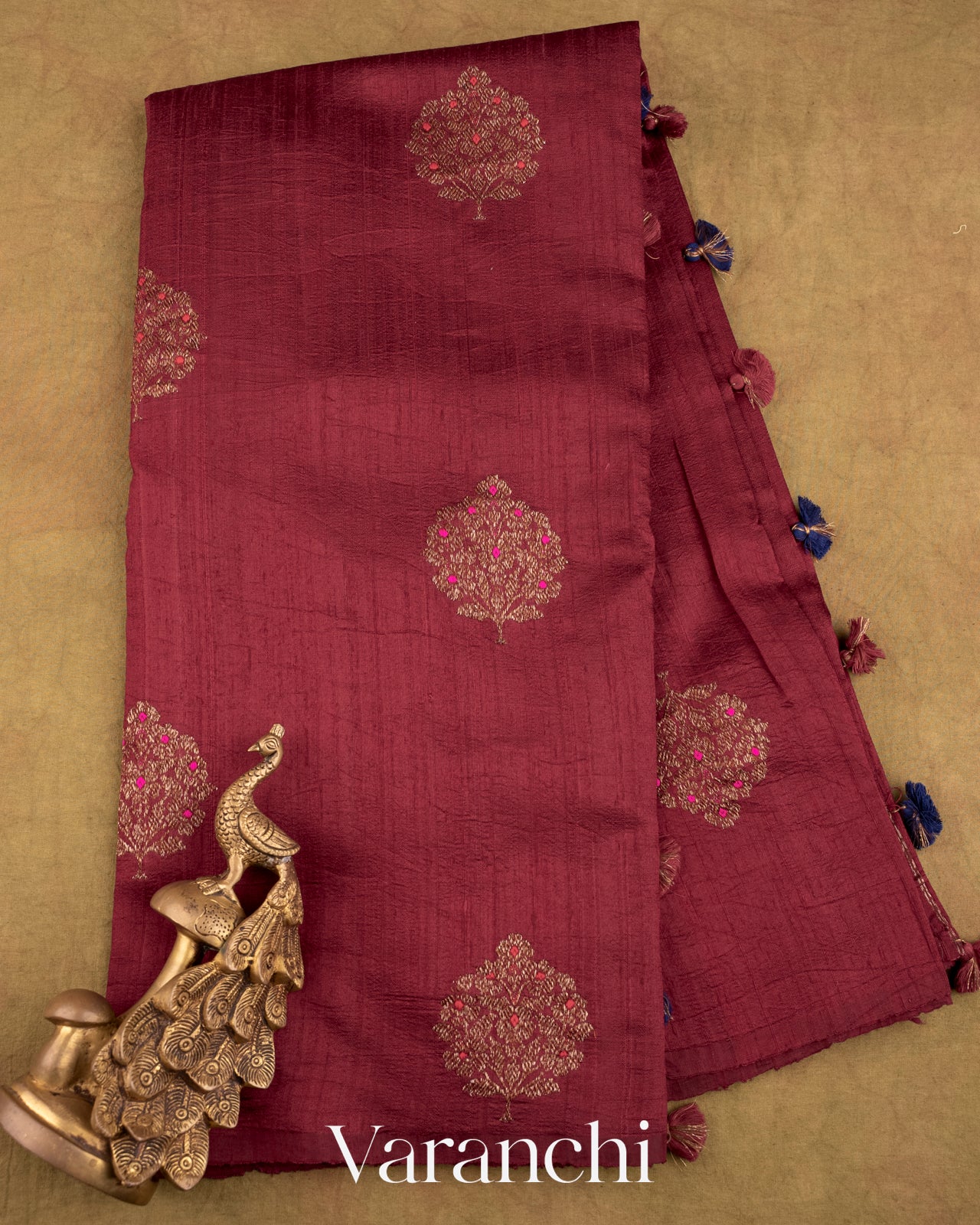 Maroon Borderless Pure Raw Silk Handloom Saree