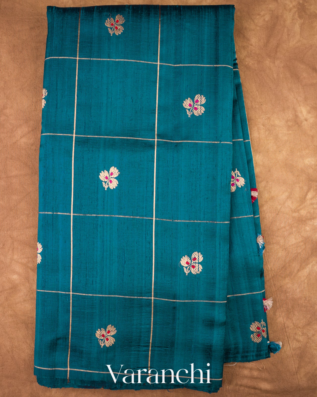 Peacock Blue Checks Raw Silk Handloom Saree