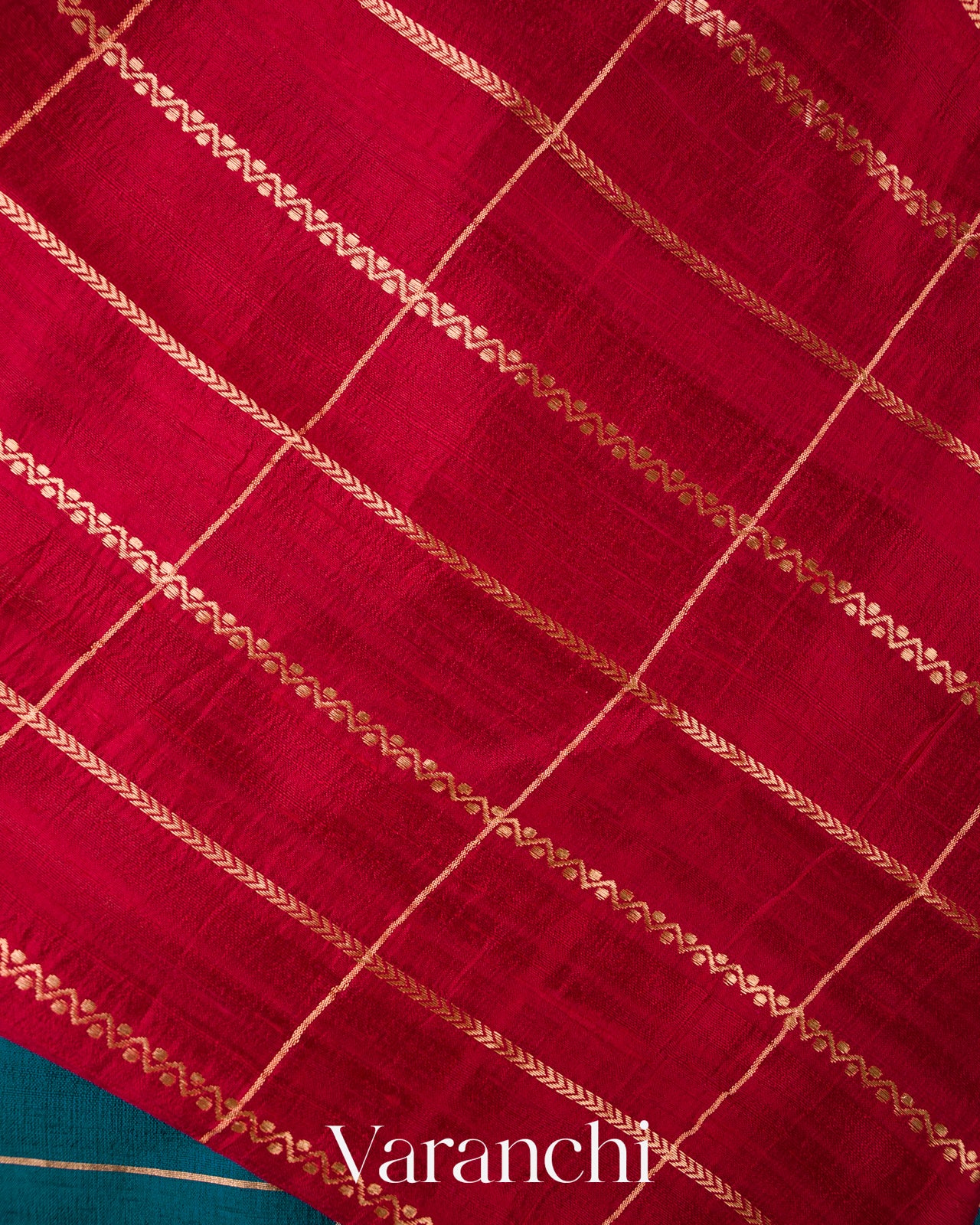 Peacock Blue Checks Raw Silk Handloom Saree