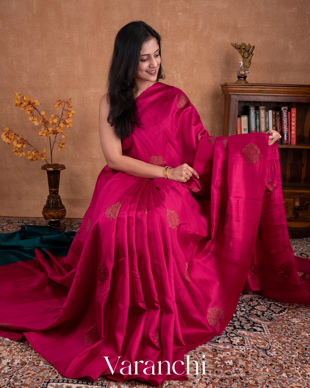 Rani Pink Borderless Pure Raw Silk Handloom Saree