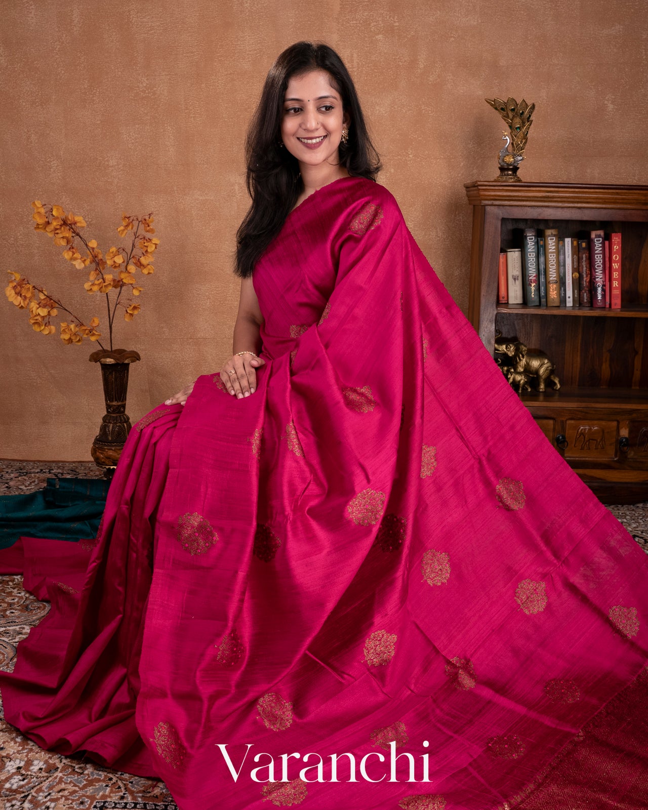 Rani Pink Borderless Pure Raw Silk Handloom Saree