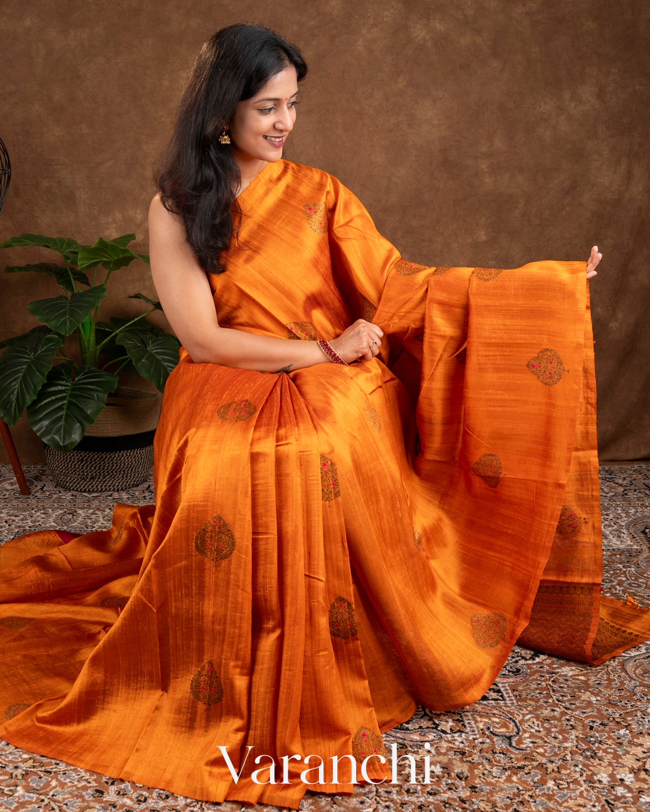 Marigold Orange Borderless Pure Raw Silk Handloom Saree