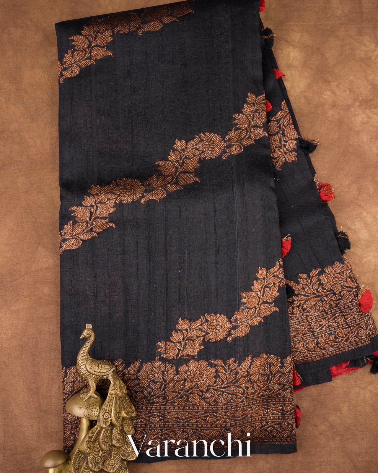 Deep Black Leheriya Pure Raw Silk Handloom Saree