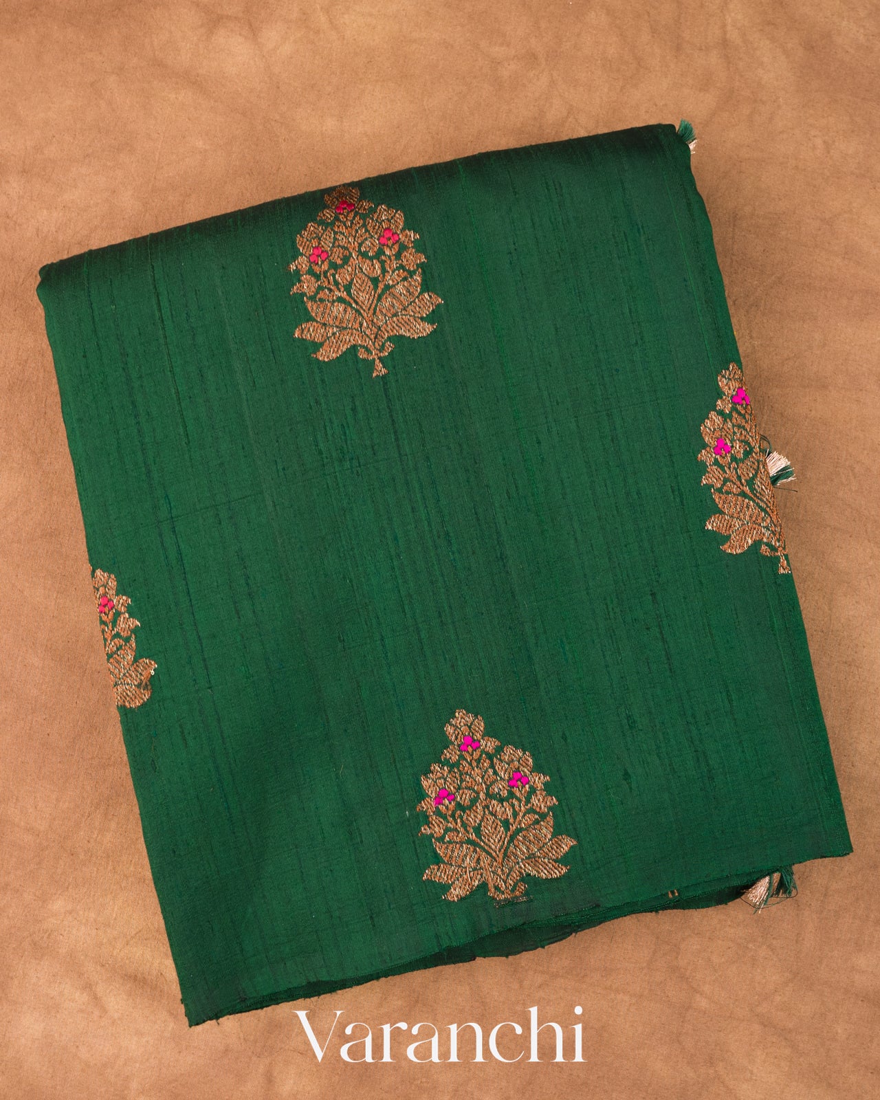 Bottle Green Borderless Pure Raw Silk Handloom Saree 