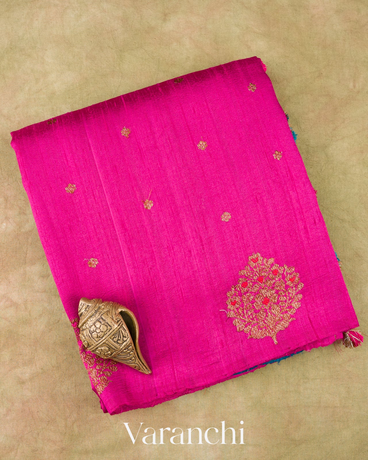 Rani Fuchsia Borderless Pure Raw Silk Handloom Saree 