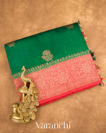 Emerald Green Pure Raw Silk Handloom Saree
