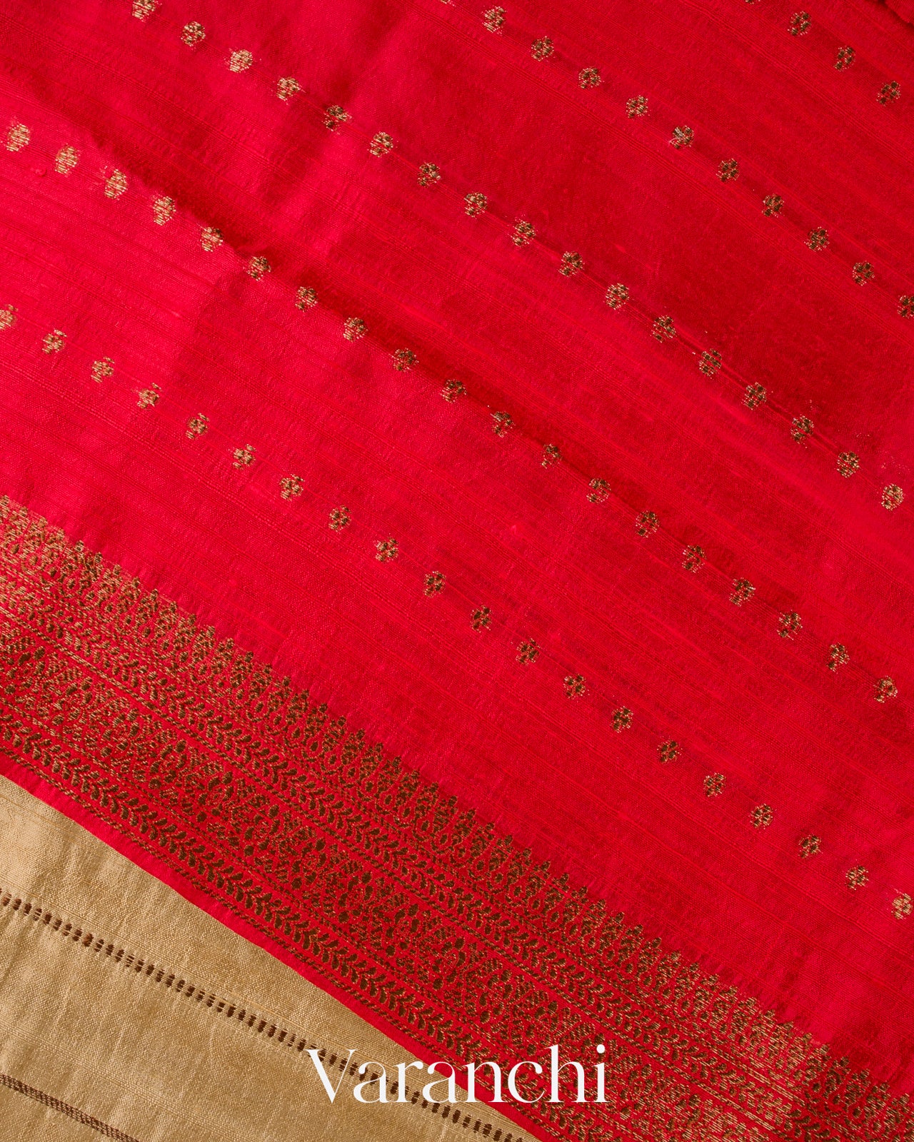 Warm Ivory Borderless Striped Pure Raw Silk Handloom Saree