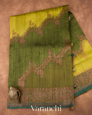 Green and Olive Yellow Tricolour Rangkaat Pure Raw Silk Handloom Saree draft m