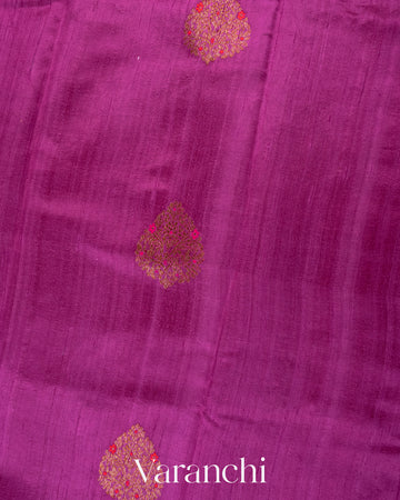 Magenta Pure Raw Silk Handloom Saree