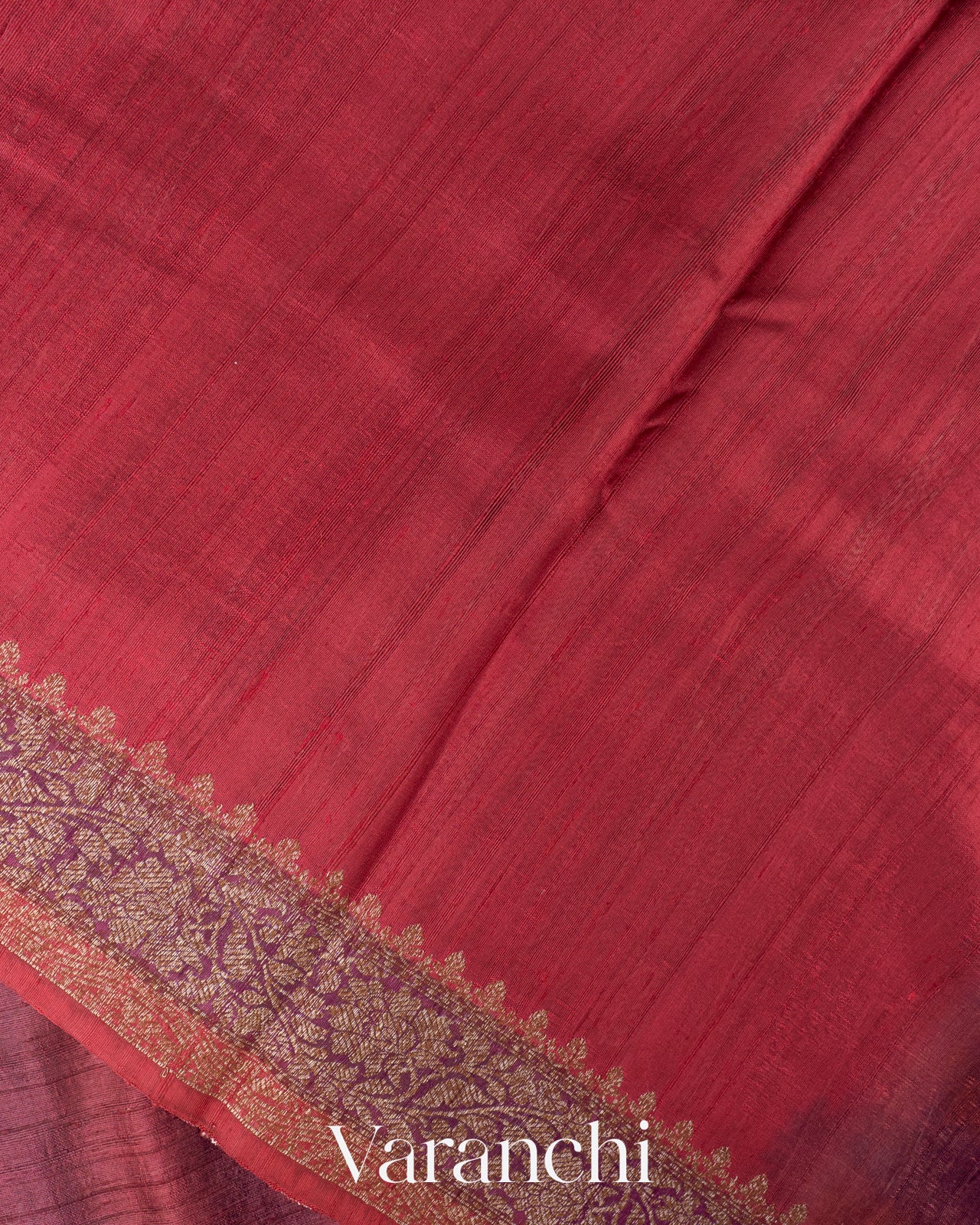 Maroon And Plum Purple Ombre-Dyed Raw Silk Handloom Saree  