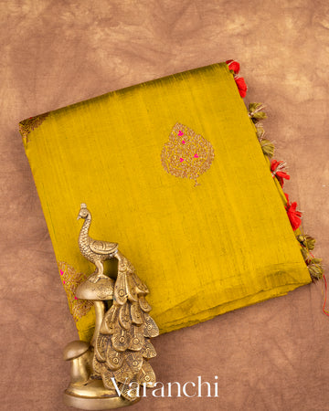 Mustard Borderless Pure Raw Silk Handloom Saree
