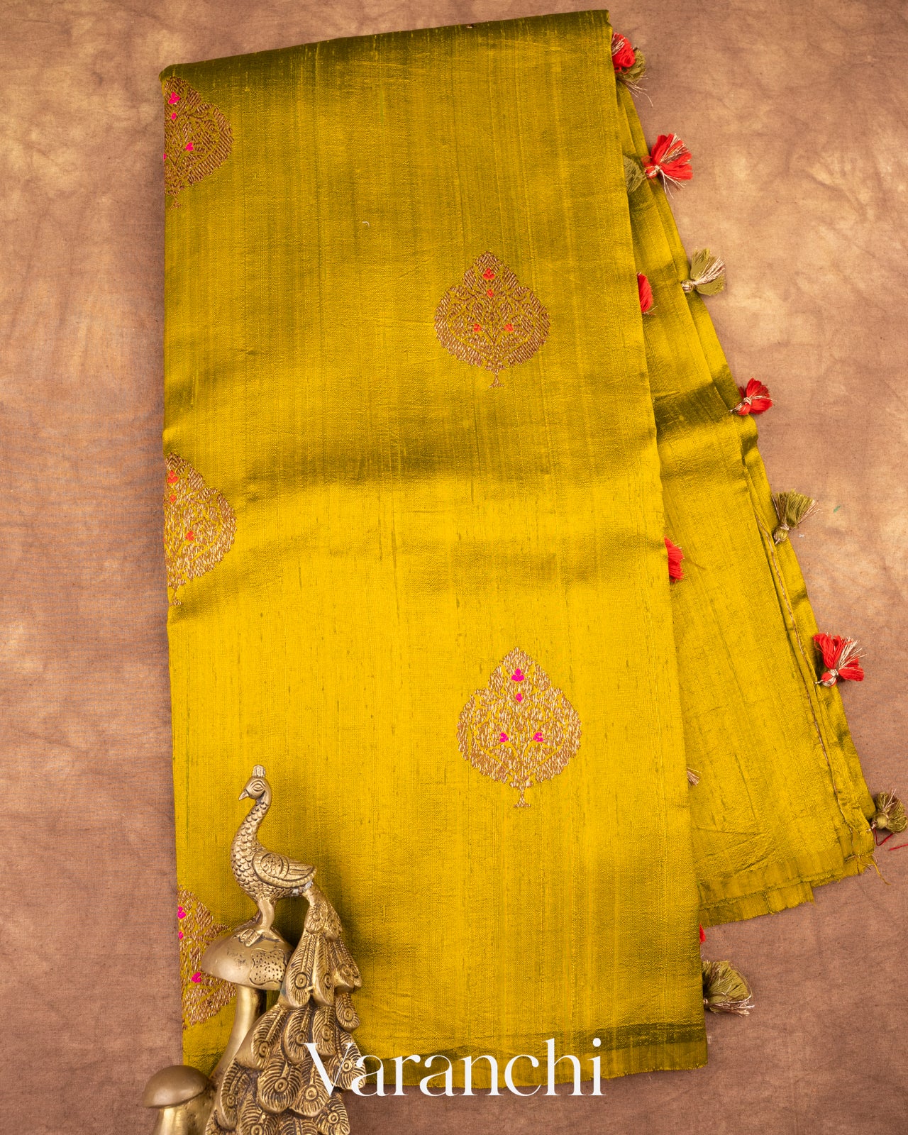 Mustard Borderless Pure Raw Silk Handloom Saree