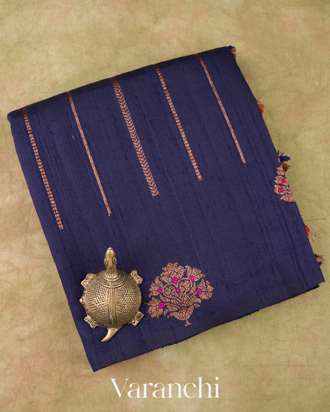 Royal Indigo Borderless Pure Raw Silk Handloom Saree