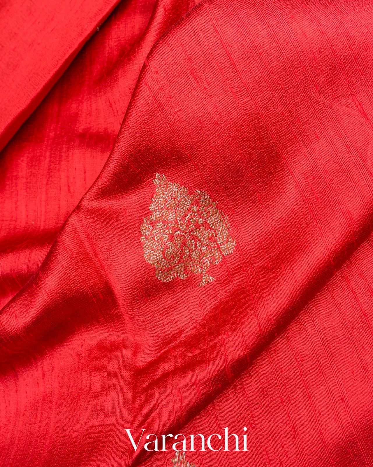 Red Pure Raw Silk Handloom Saree