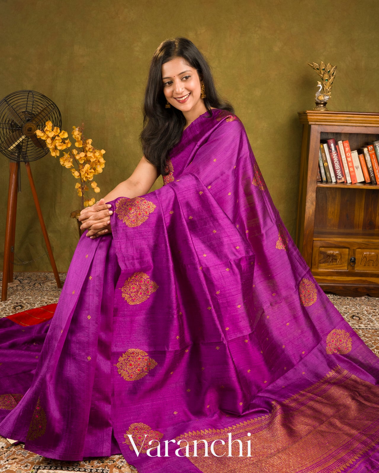 Magenta Purple Borderless Pure Raw Silk Handloom Saree
