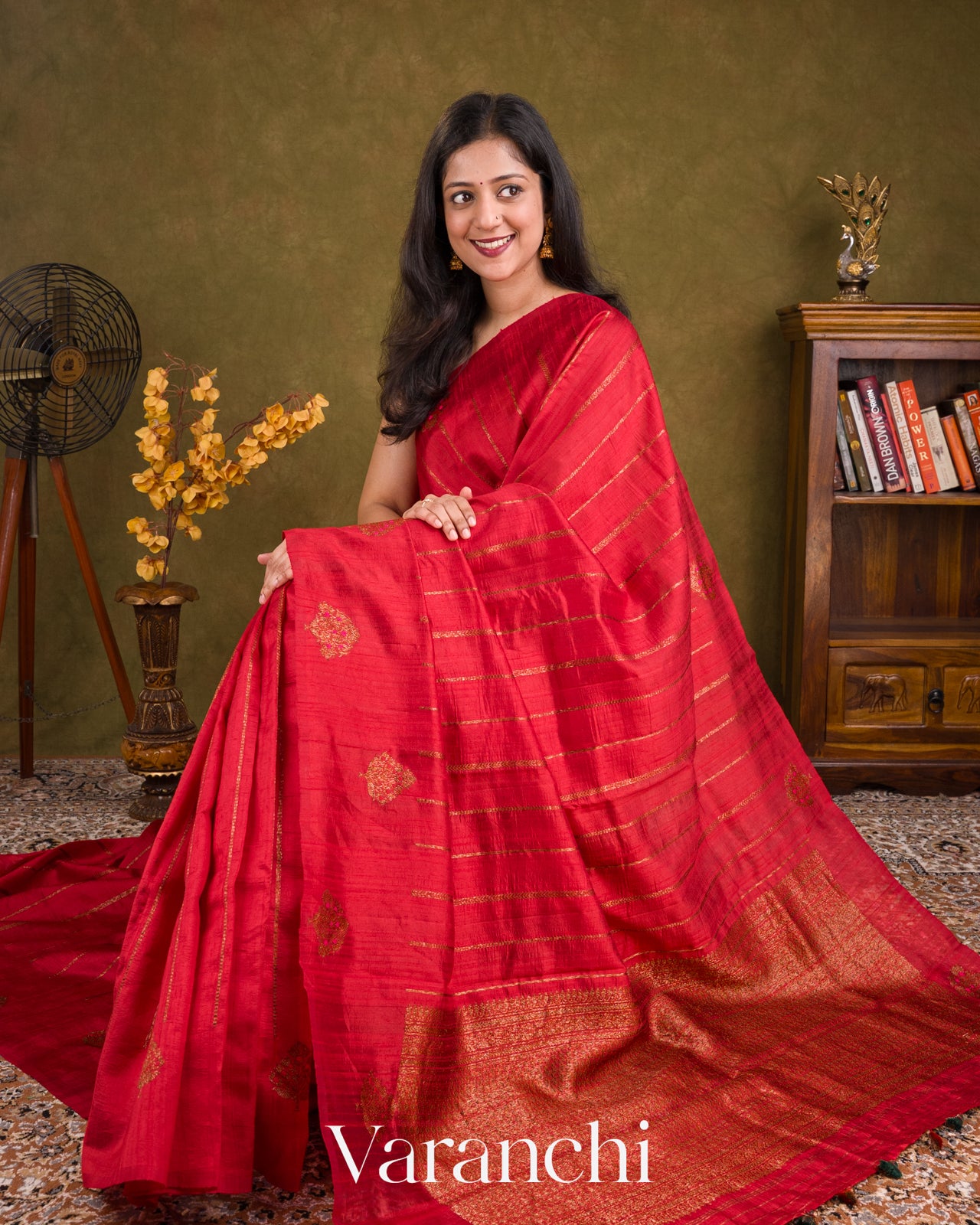 Crimson Ruby Borderless Striped Pure Raw Silk Handloom Saree