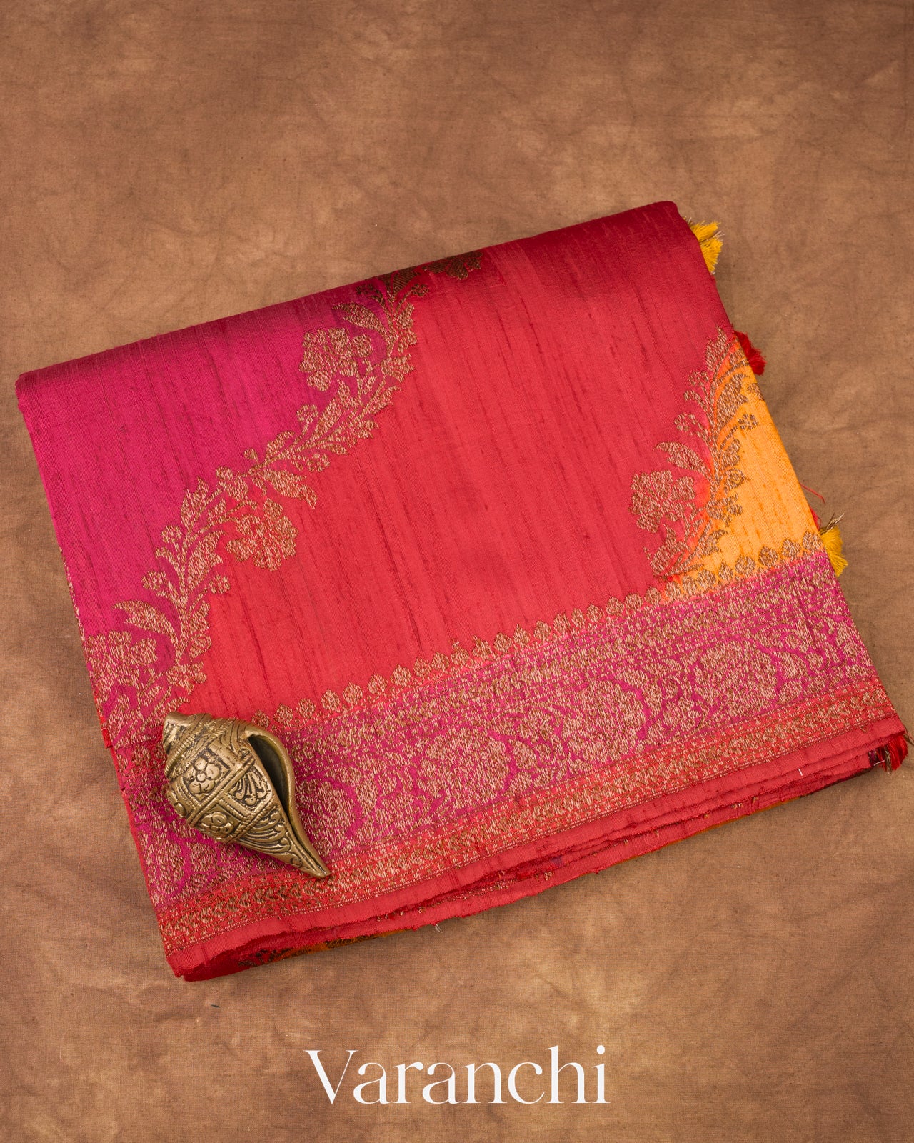 Chilli Red And Magenta Tricolour Rangkaat Pure Raw Silk Handloom Saree
