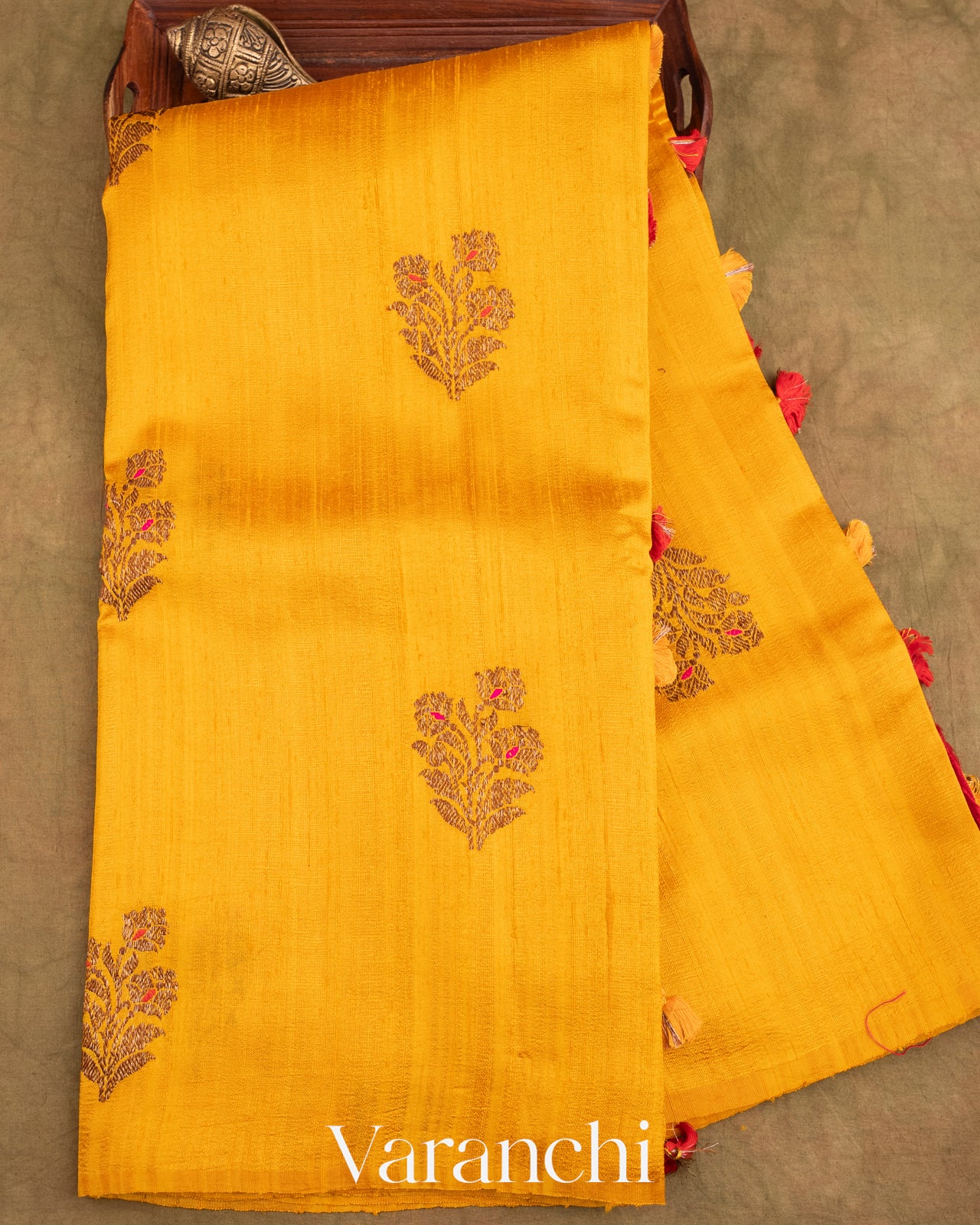 Turmeric Yellow Borderless Pure Raw Silk Handloom Saree
