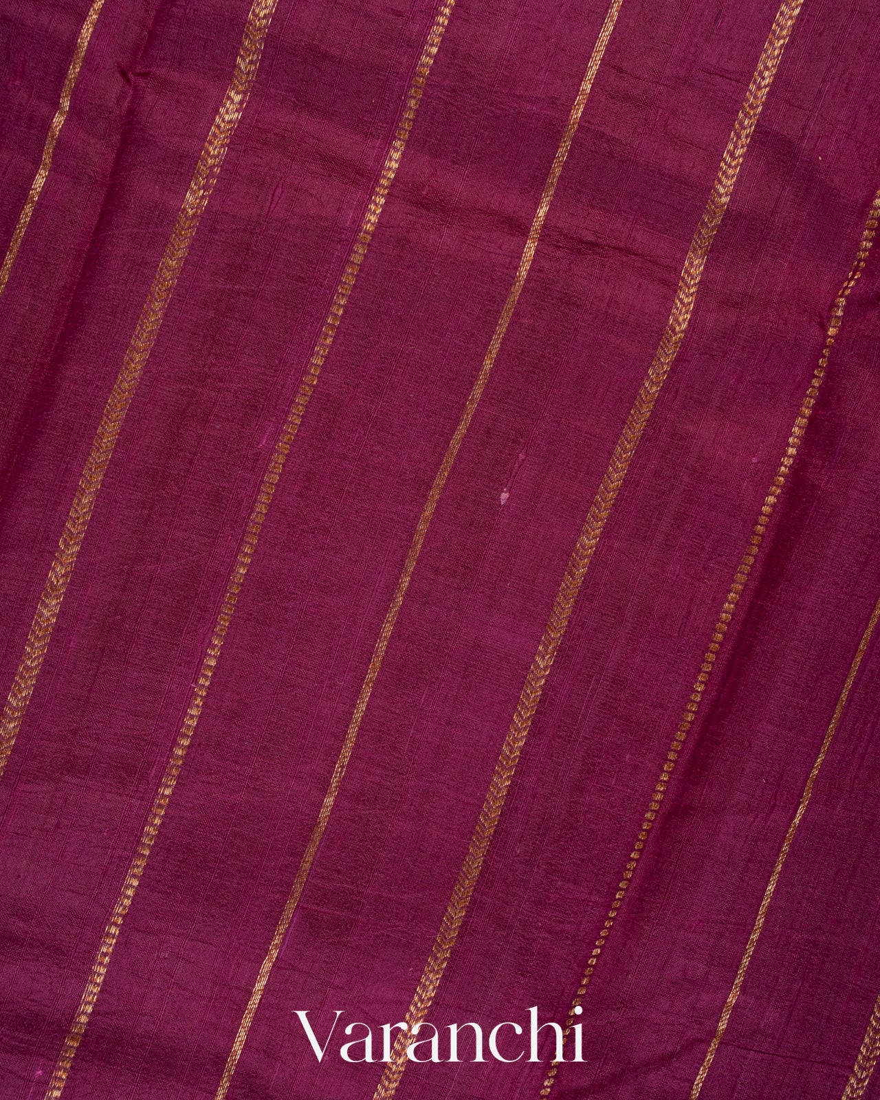 Ruby Wine Raw Silk Handloom Borderless Saree 