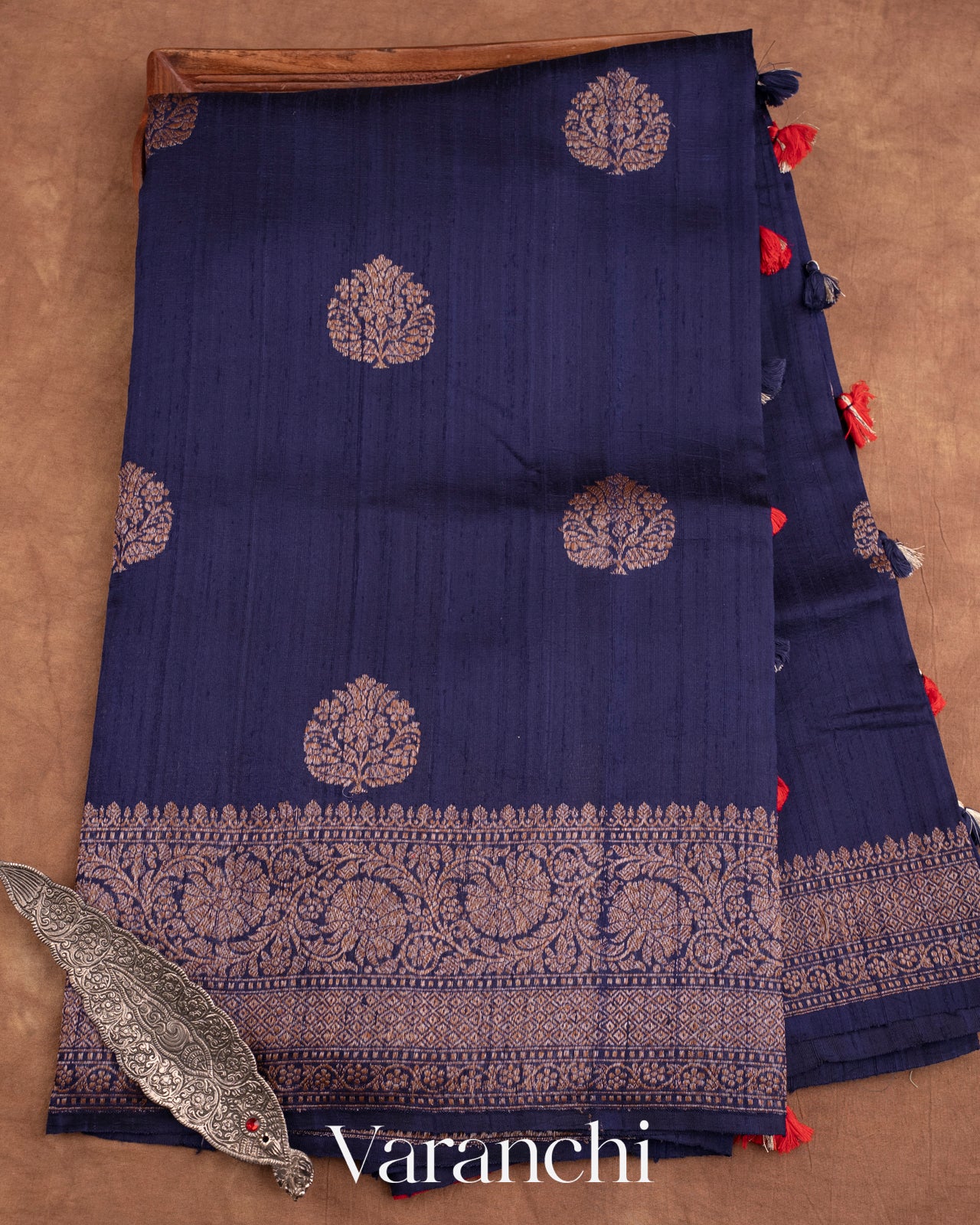 Navy Blue Pure Raw Silk Handloom Saree