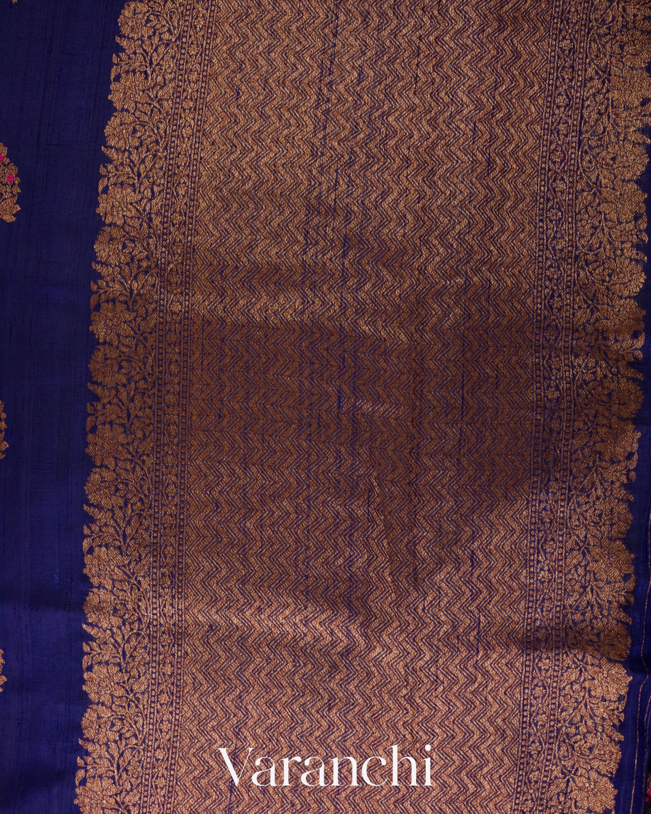 Deep Navy Blue Borderless Pure Raw Silk Handloom Saree