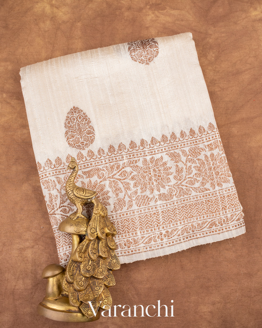 Pearl White Raw Silk Handloom Saree 