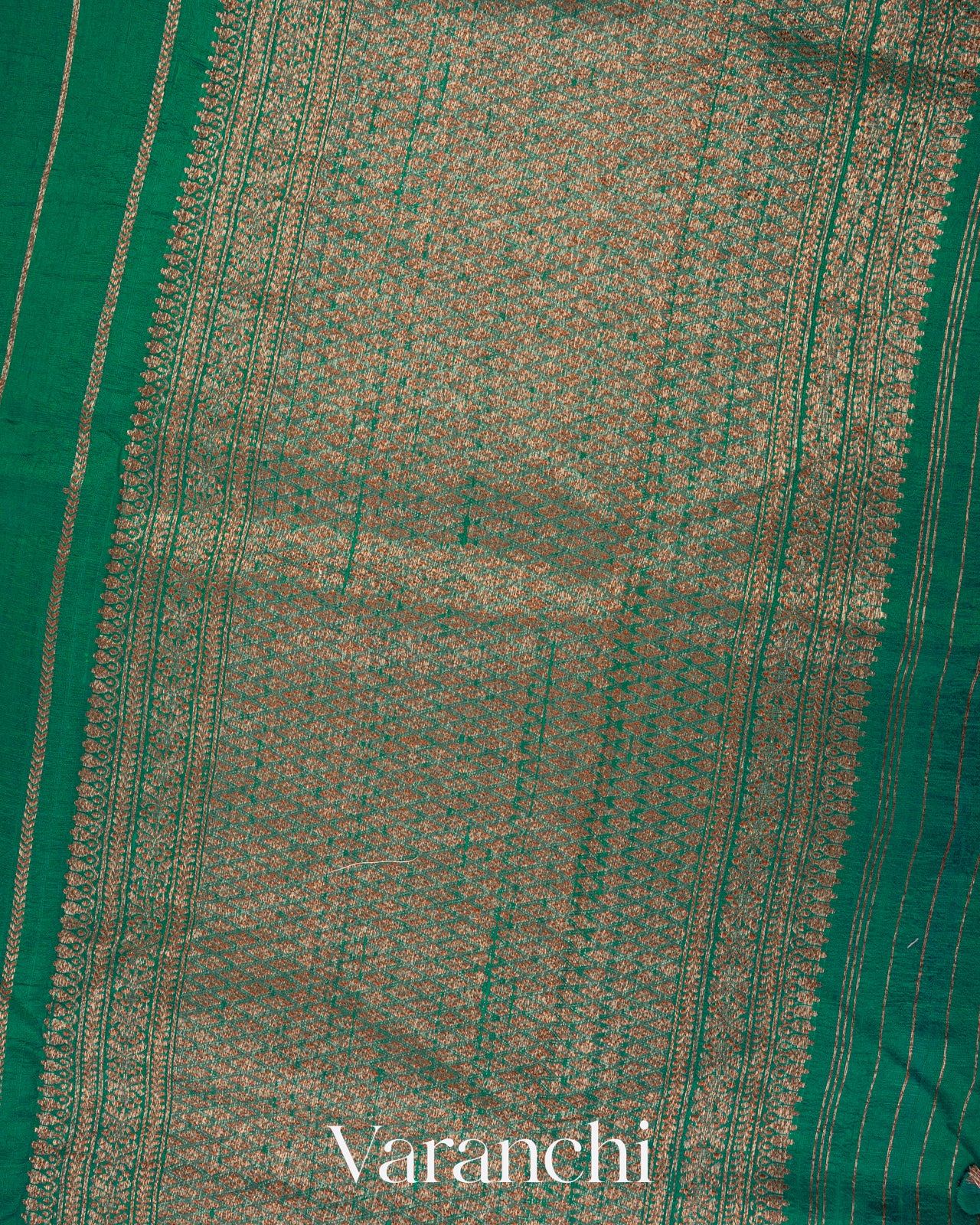 Bottle Green Raw Silk Handloom Borderless Saree