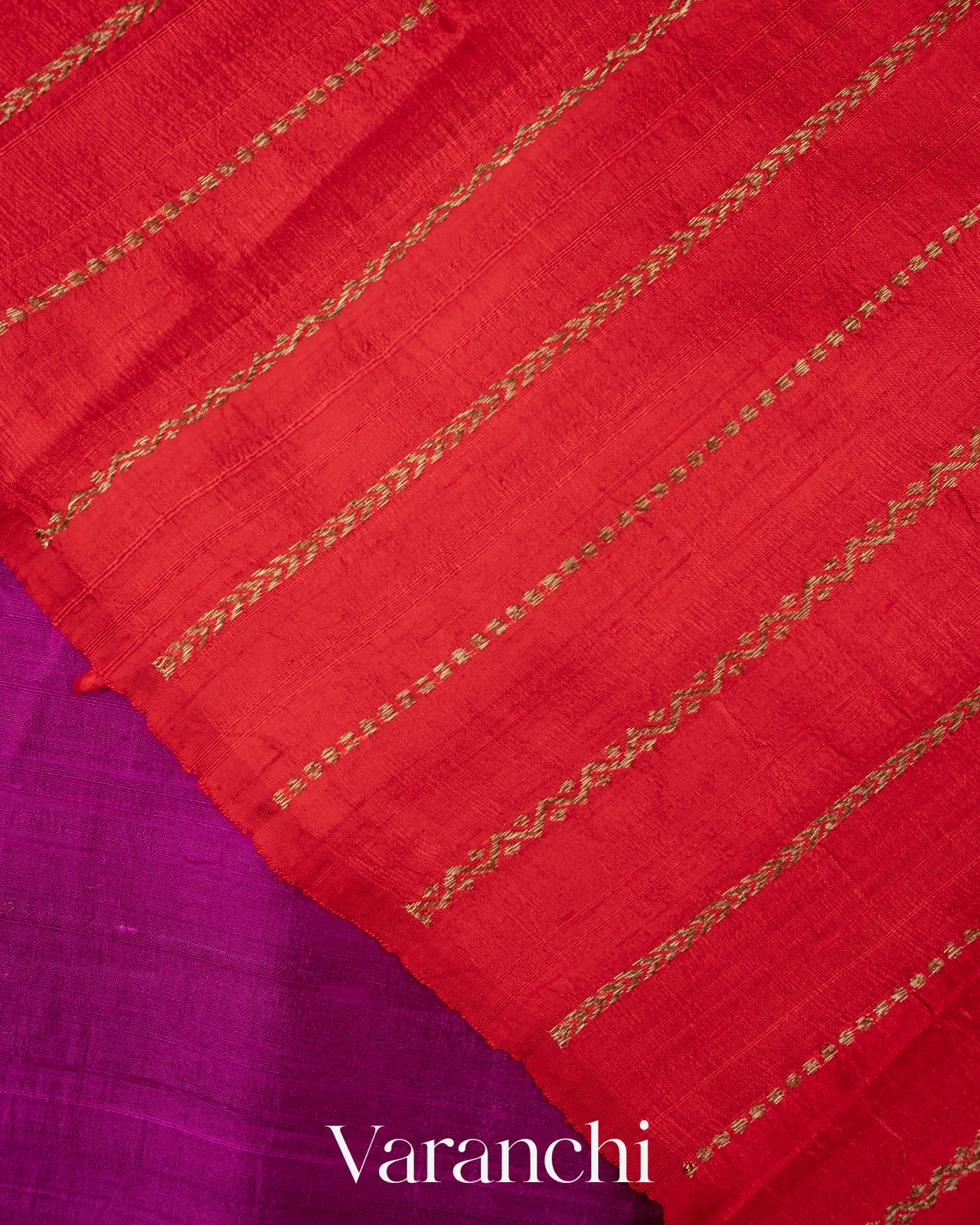 Regal Purple Raw Silk Borderless Handloom Saree 