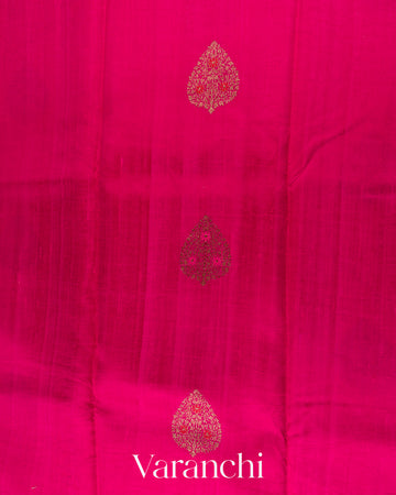 Bright Rani Pink Borderless Pure Raw Silk Handloom Saree