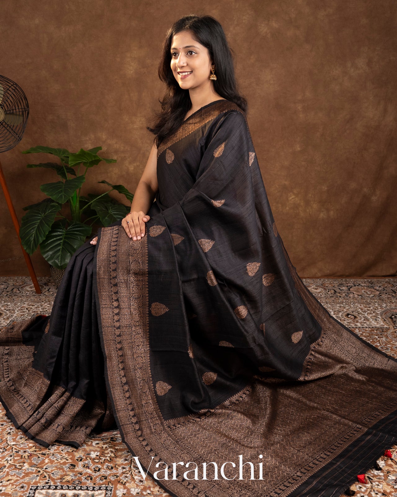 Jet Black Raw Silk Handloom Saree 