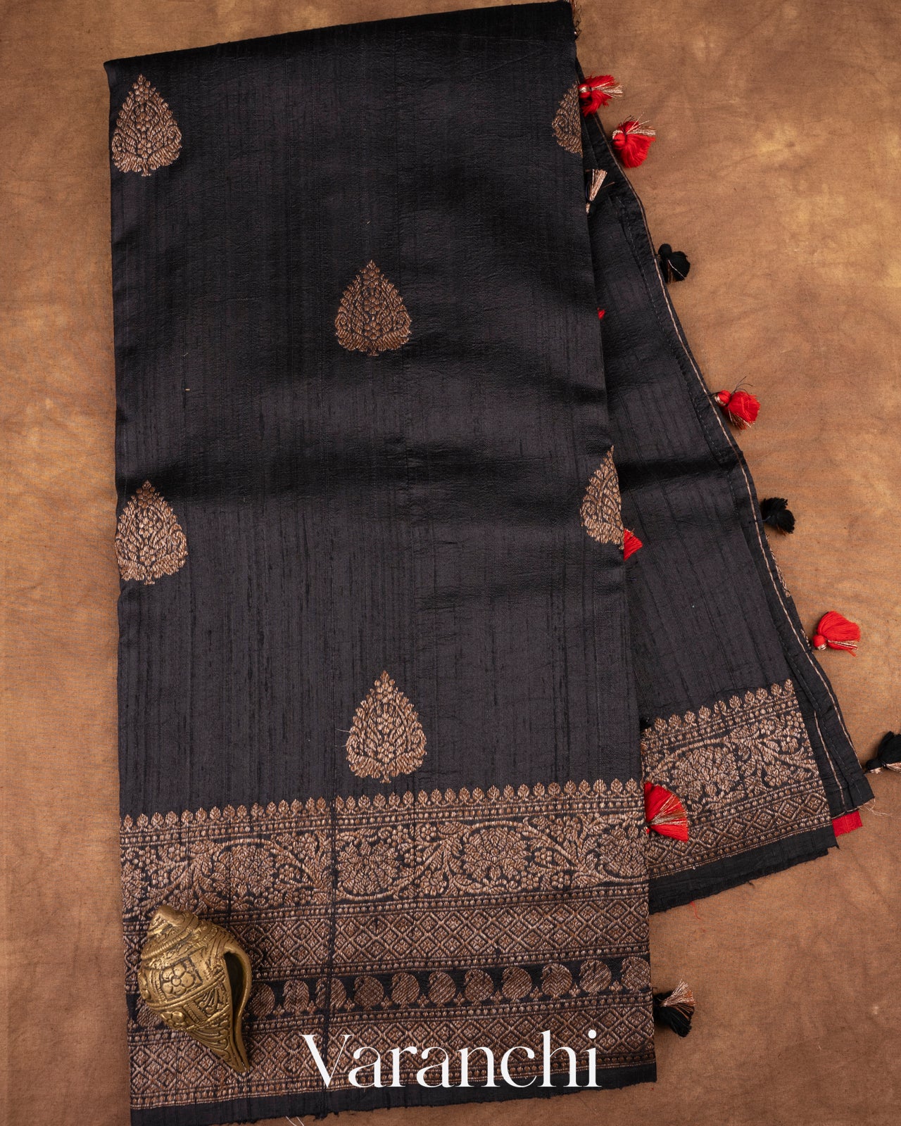 Jet Black Raw Silk Handloom Saree 