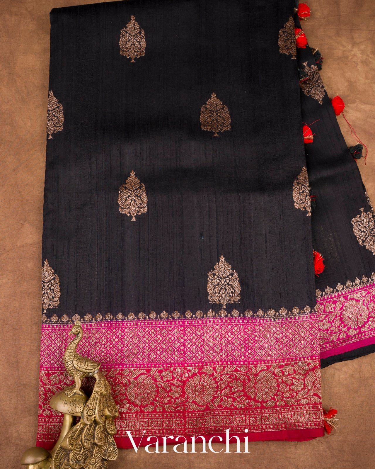 Deep Black Pure Raw Silk Handloom Saree