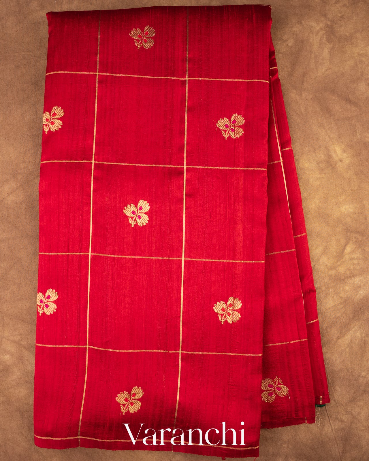Chilli Red Checks Raw Silk Handloom Saree