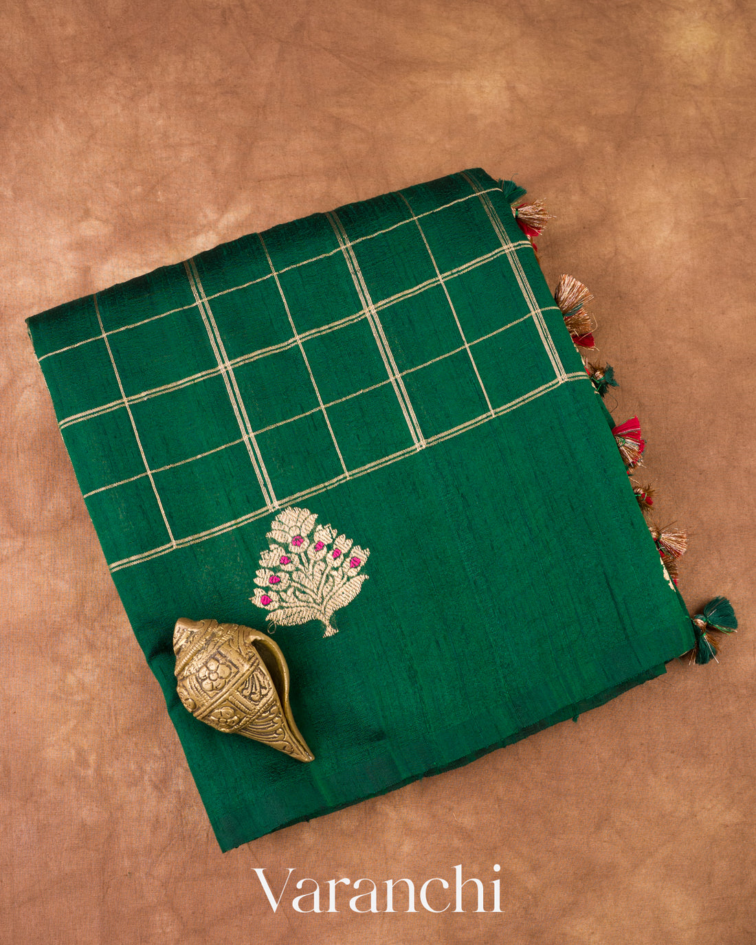 Emerald Green Checks Raw Silk Handloom Saree