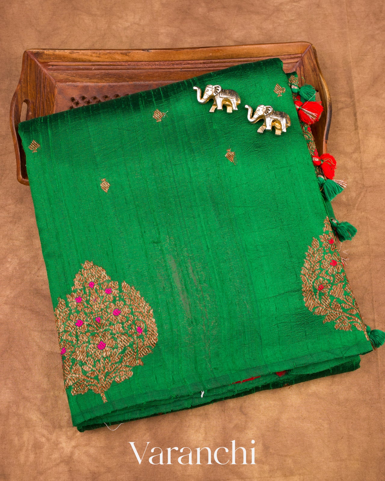 Dark Green Borderless Pure Raw Silk Handloom Saree