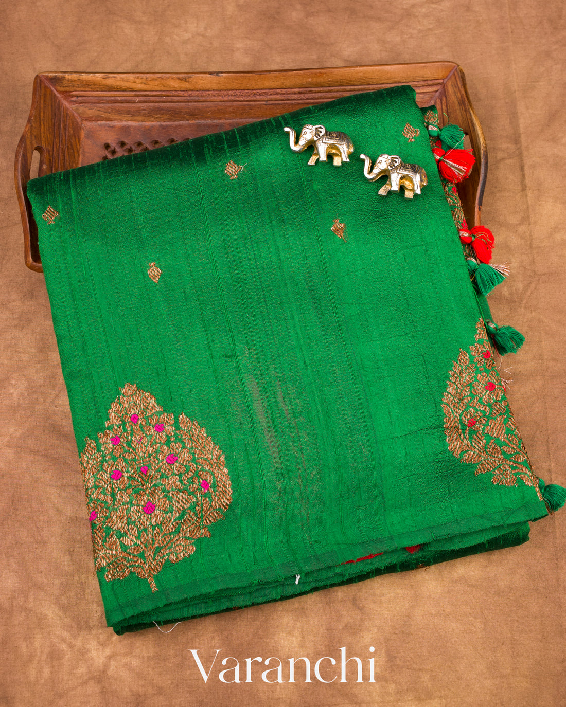 Dark Green Borderless Pure Raw Silk Handloom Saree