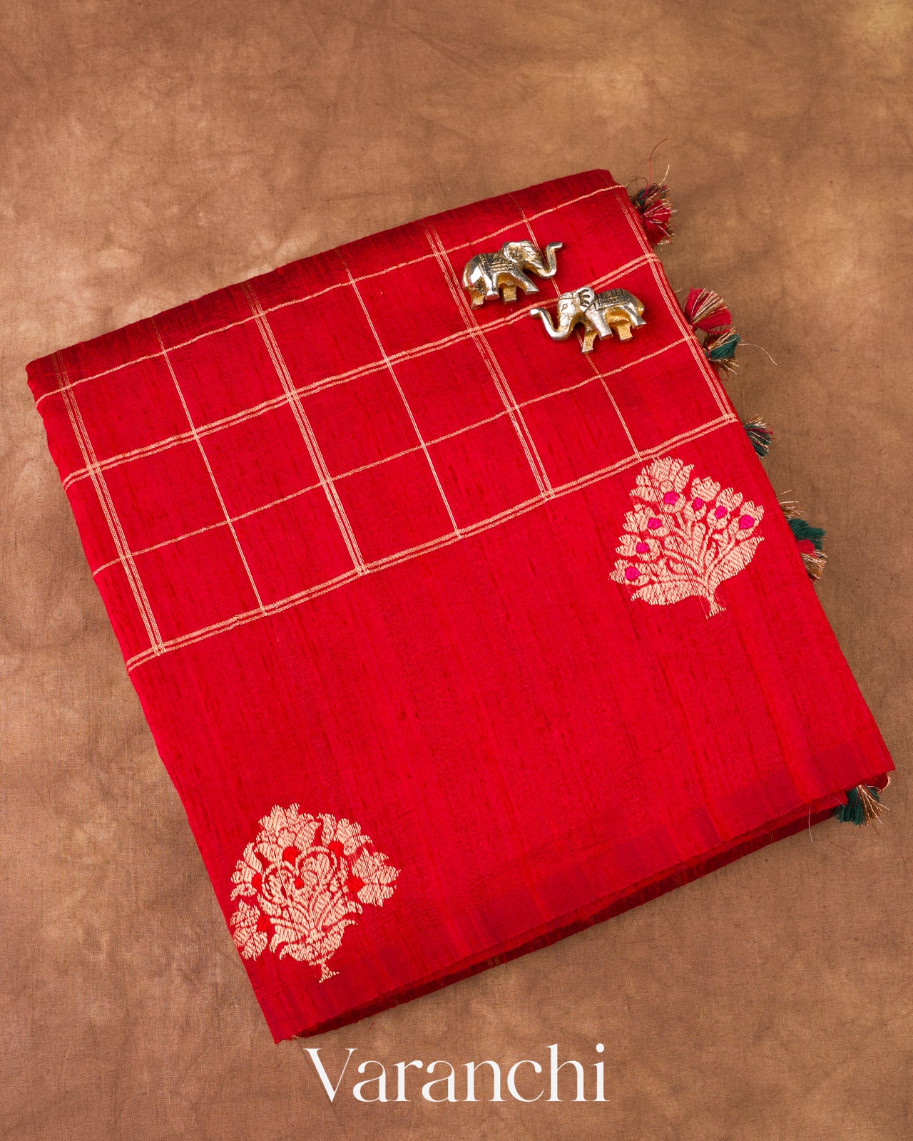 Maroon Red Checks Raw Silk Handloom Saree 