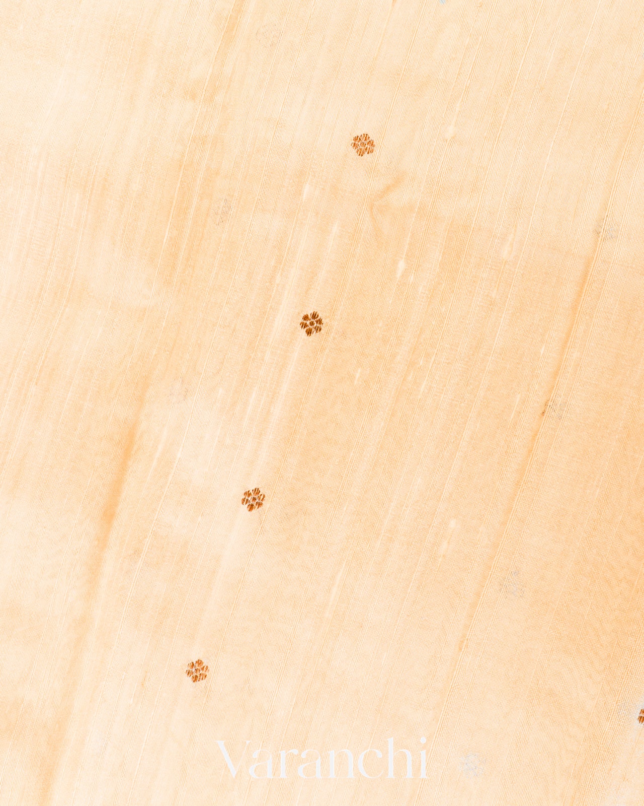 Off-White Borderless Pure Raw Silk Handloom Saree