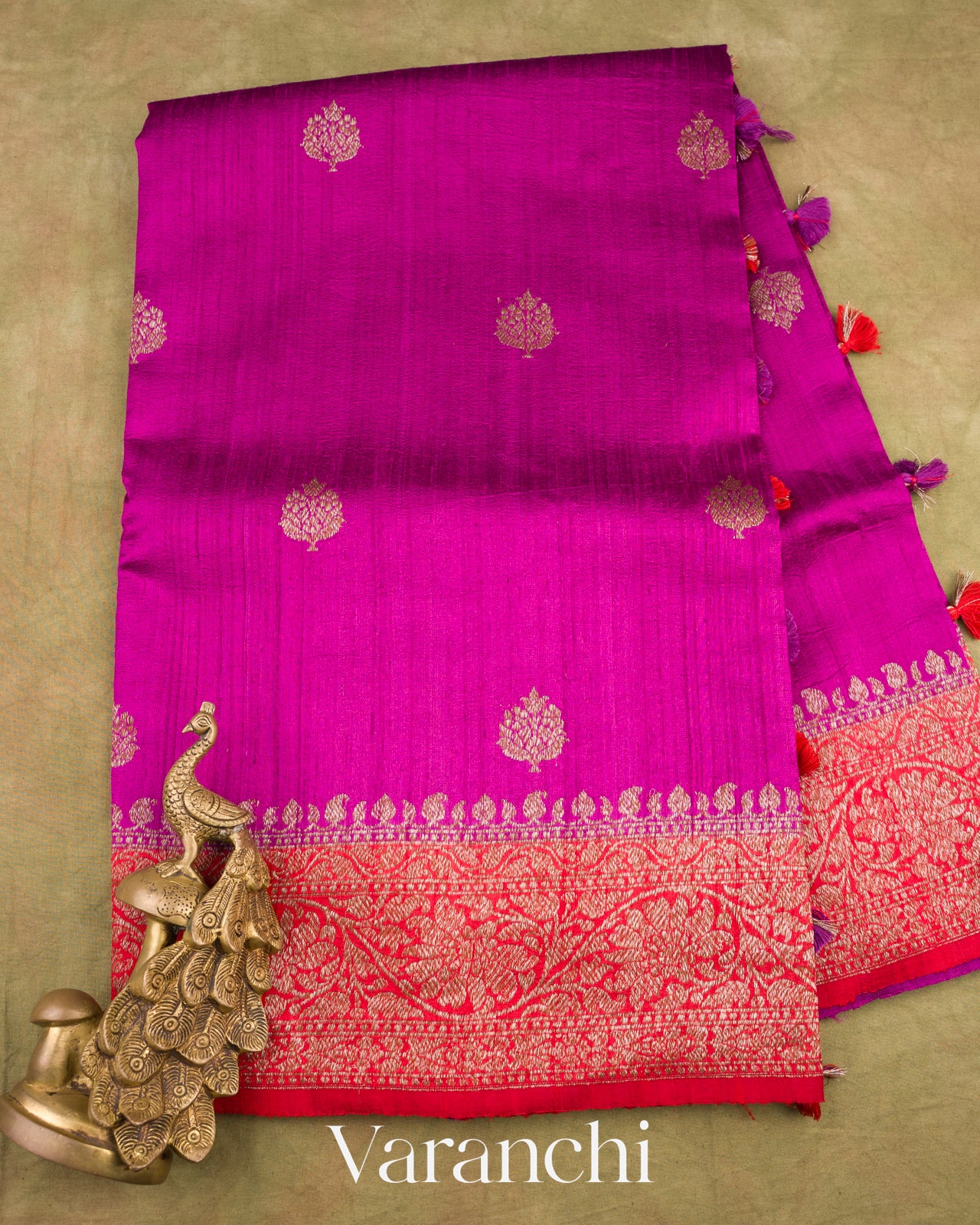 Magenta Pure Raw Silk Handloom Saree