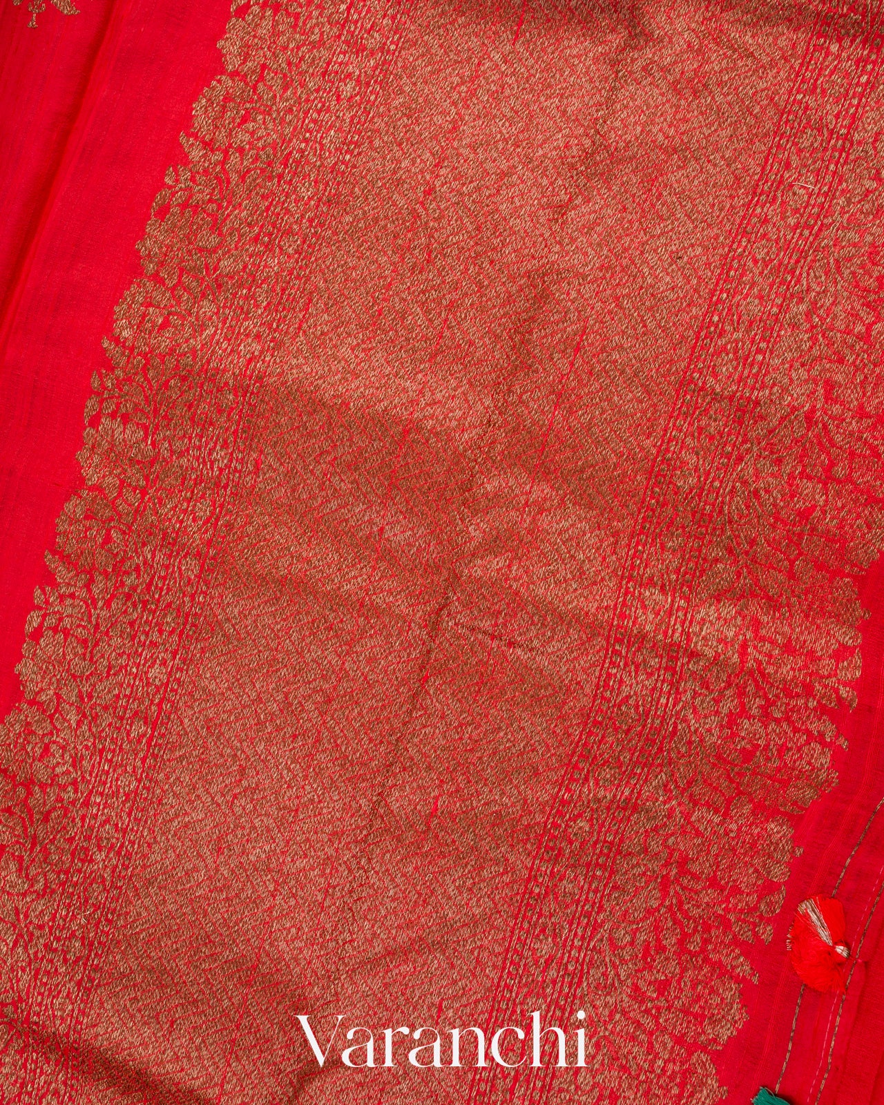 Red Borderless Pure Raw Silk Handloom Saree